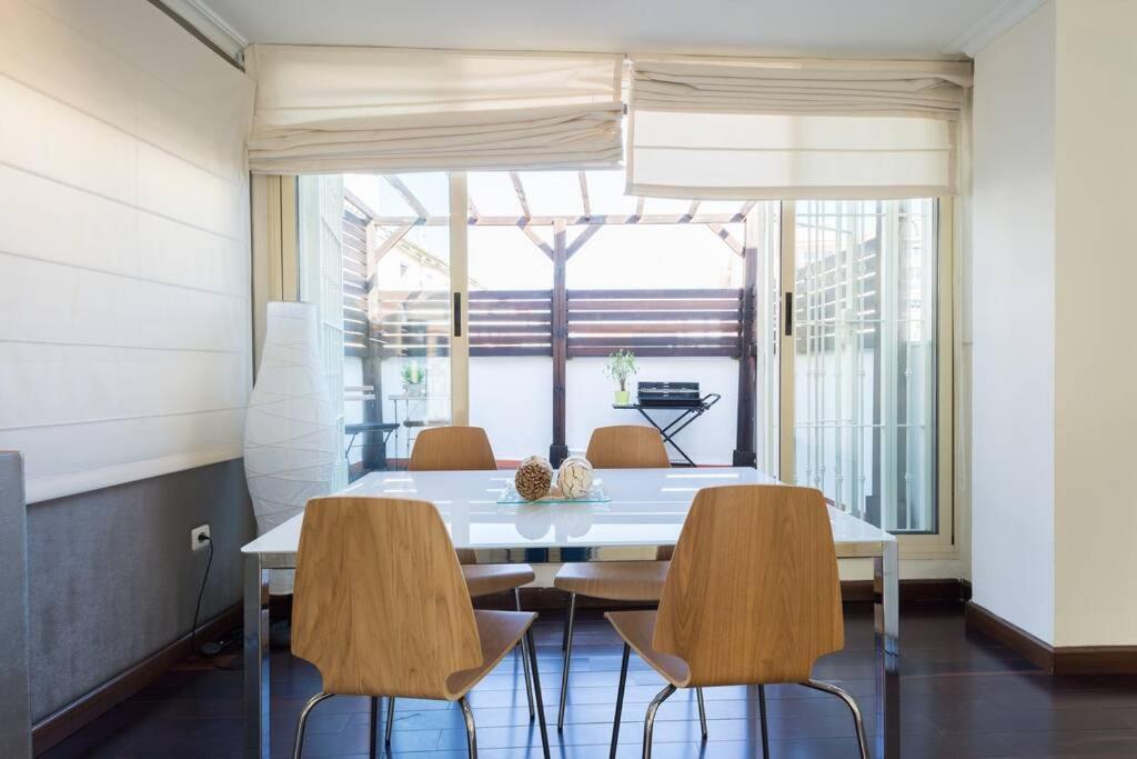 מאלגה Tgh/ Atico Calle Victoria מראה חיצוני תמונה